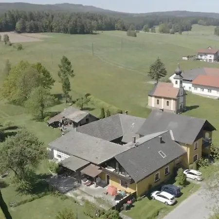 Apartament Mit Terrasse Und Garten