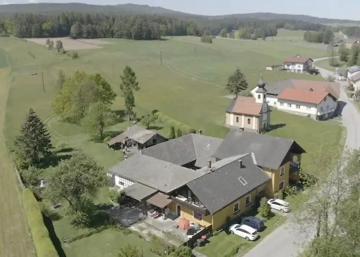 Apartment Mit Terrasse Und Garten