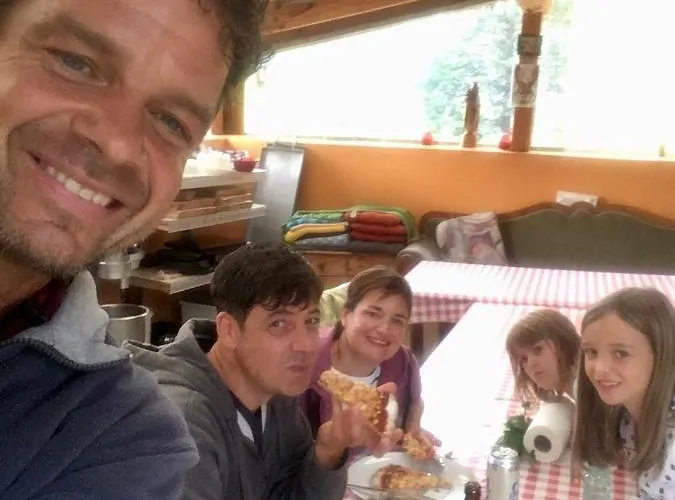 Apartment Mit Terrasse Und Garten