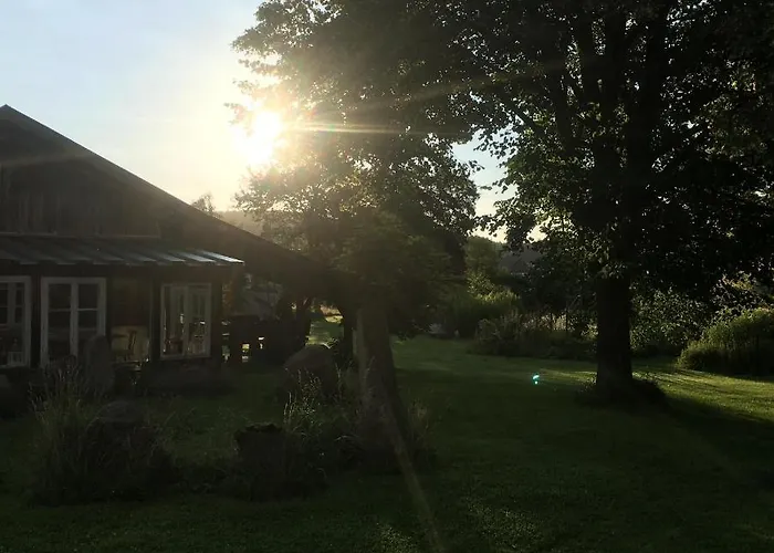 Apartment Mit Terrasse Und Garten